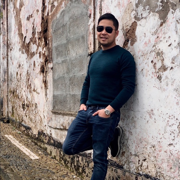 Meet your Posher, Aj - Picture 1 of 1